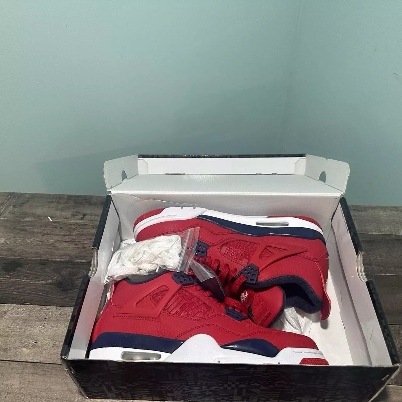 PB Bacth Air Jordan 4 Retro "FIBA" review CC 01