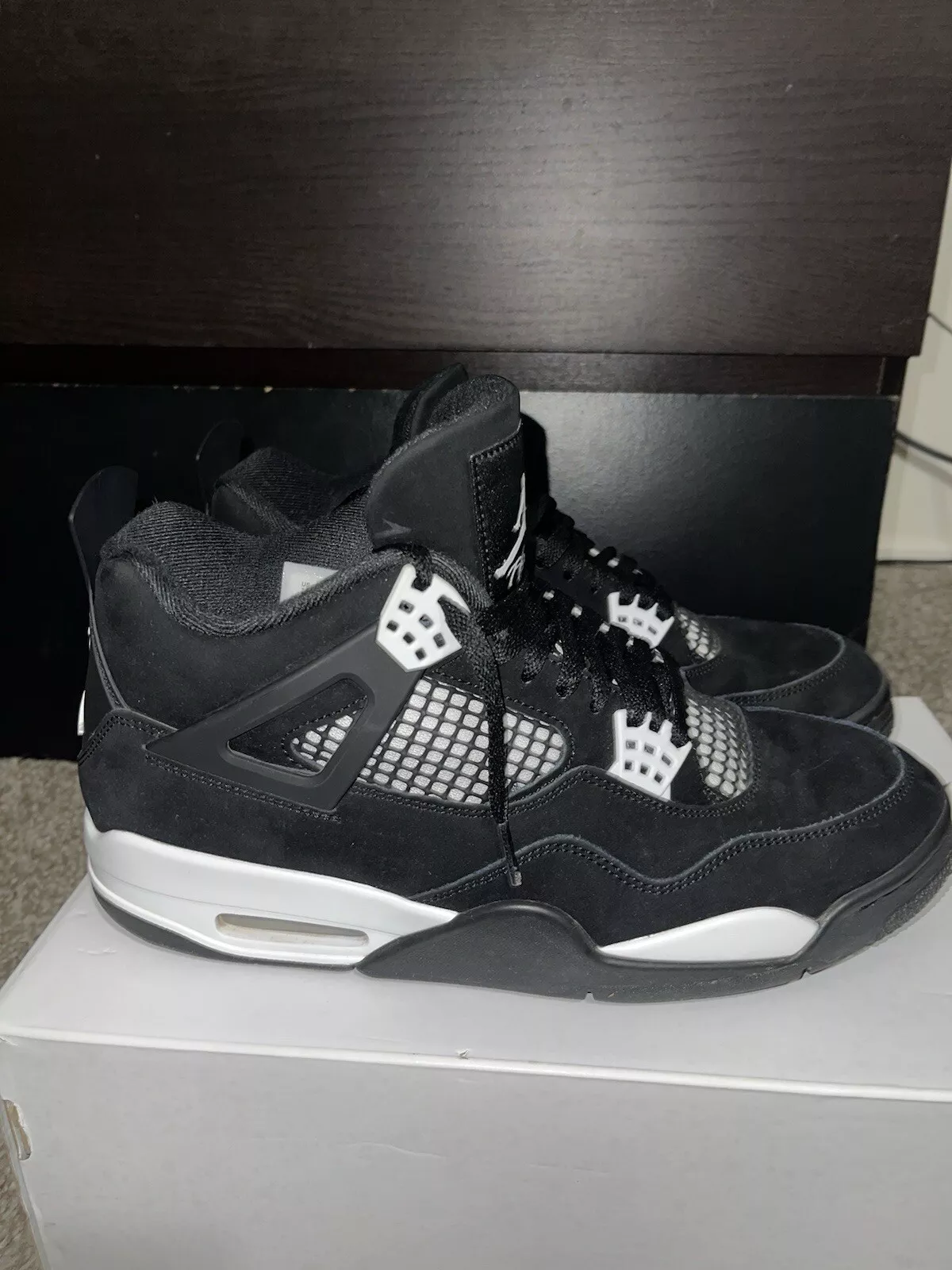 XH Batch Air Jordan 4 Retro “White Thunder” review 0