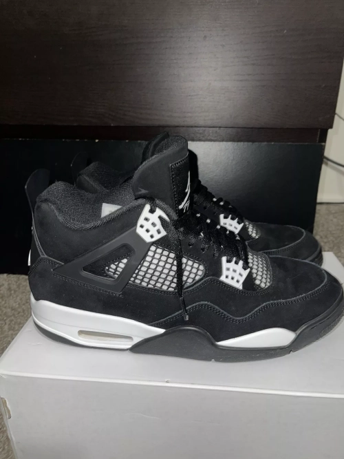 XH Batch Air Jordan 4 Retro “White Thunder” review 