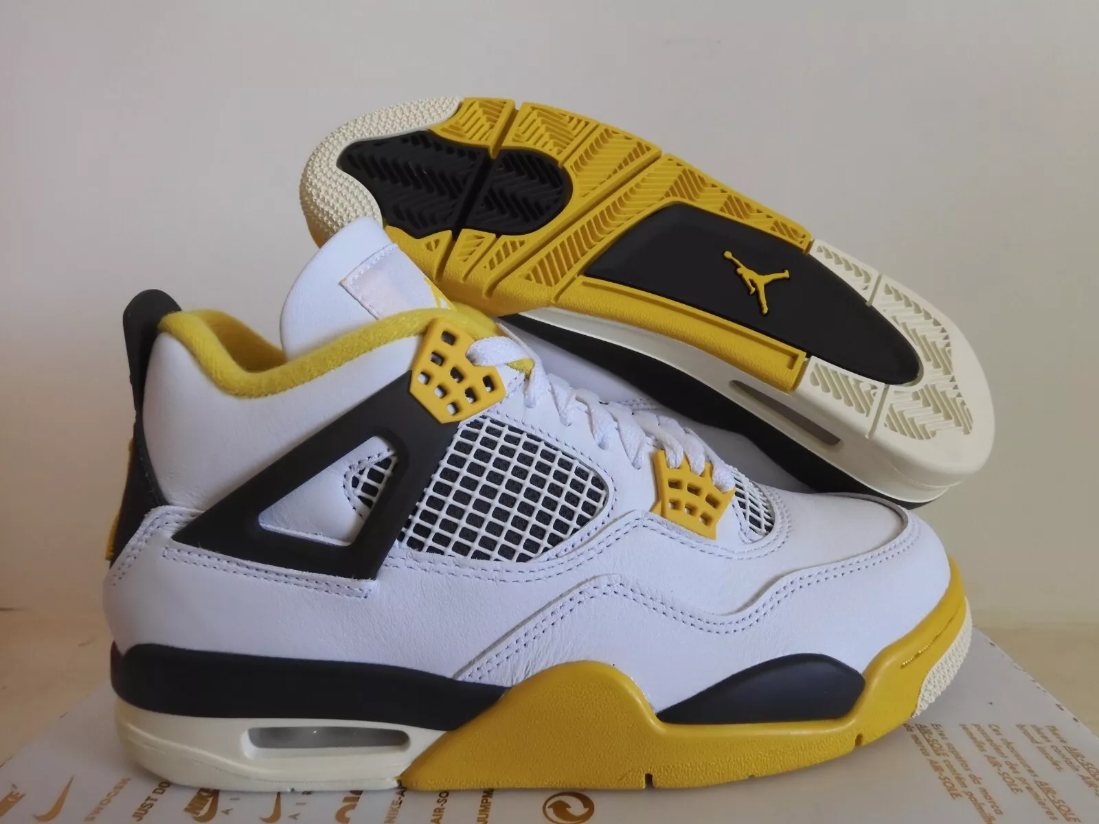 XH Batch AIR JORDAN 4 VIVID SULFUR review ALnan 02