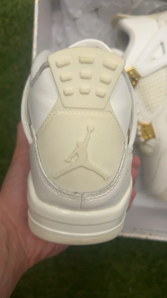 XP Batch Nike Air Jordan 4 WMNS "Sail" review Amy 01