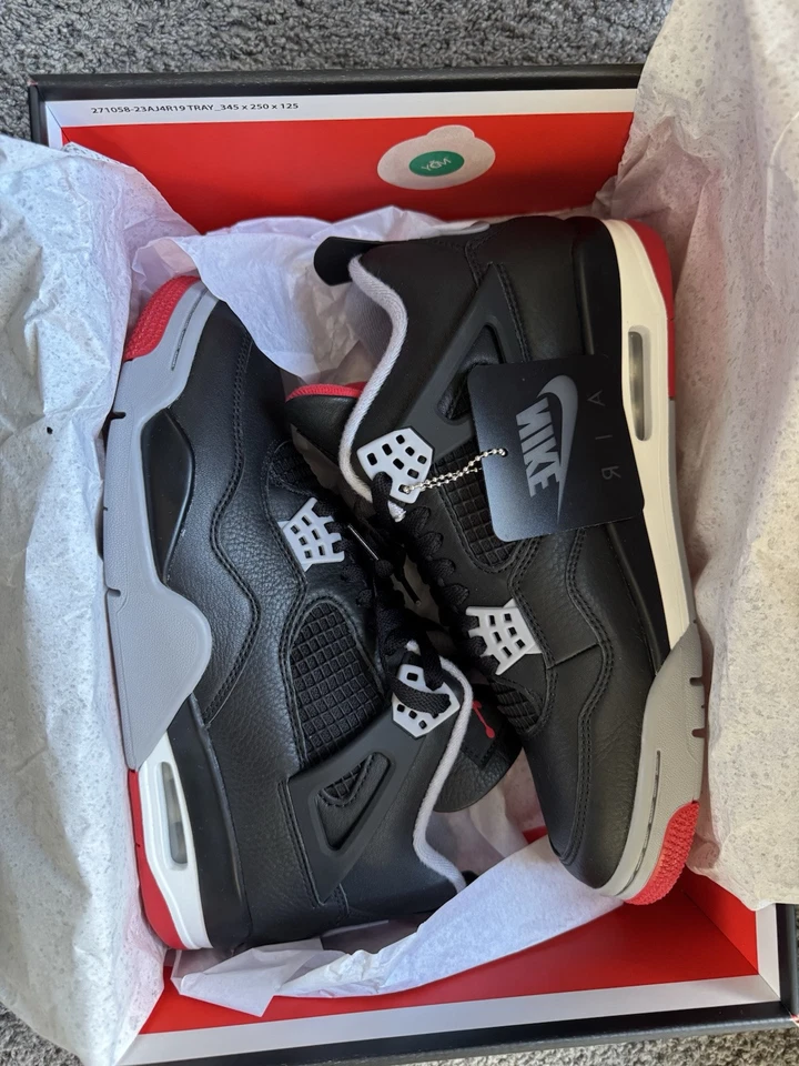OG Batch Air Jordan 4 "Bred Reimagined" review Oil