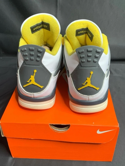 PB Bacth  AIR JORDAN 4 VIVID SULFUR review 