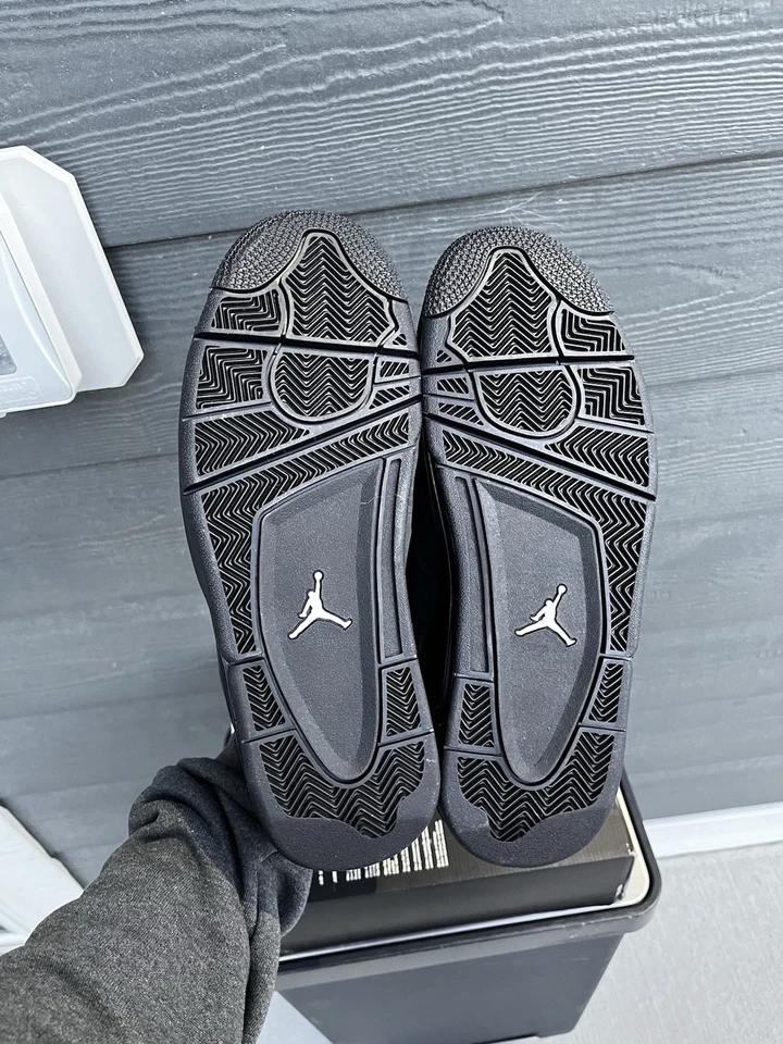 PB Bacth Air Jordan 4 RM 'Black Cat' review CCCC 01