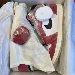 Trophy Room x Air Jordan 1 Retro High OG review Teed 02