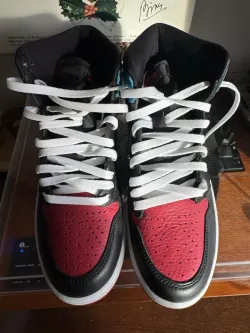 Q3 Air Jordan 1 WMNS “UNC To Chicago” review Tina C 02