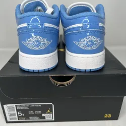 XH Air Jordan 1 Low SE 'Legend Blue' review Uou 01