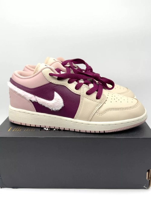 Q3 Air Jordan 1 Low SE GS 'Fur Swoosh' review 