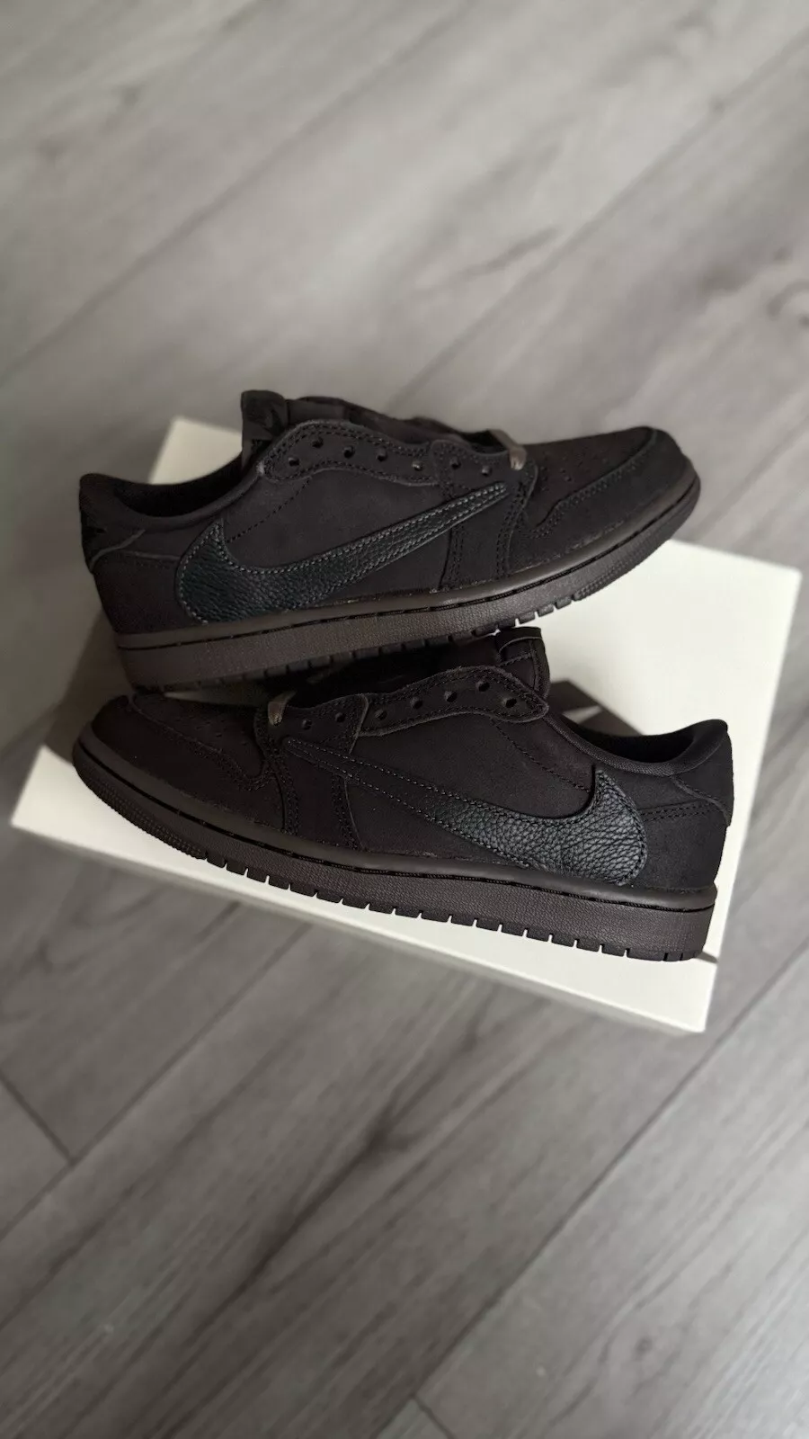 XH Travis Scott x Air Jordan 1 Low OG SP 'Velvet Brown' review TTY