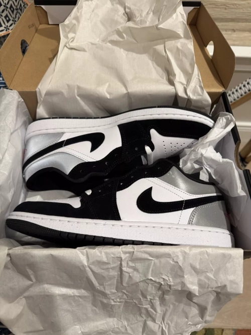 XH Air Jordan 1 Low 'White Fire Red Black Matte Silver' review 