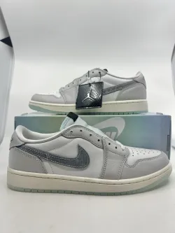 XH Air Jordan 1 Retro Low OG 'Year of the Snake' review Uio 01