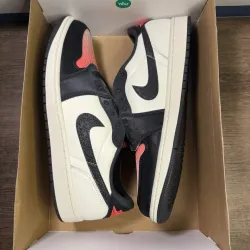 XH Paris Saint-Germain x Air Jordan 1 Retro Low OG 'Sail Pink Oxford' review TinaCCC 02