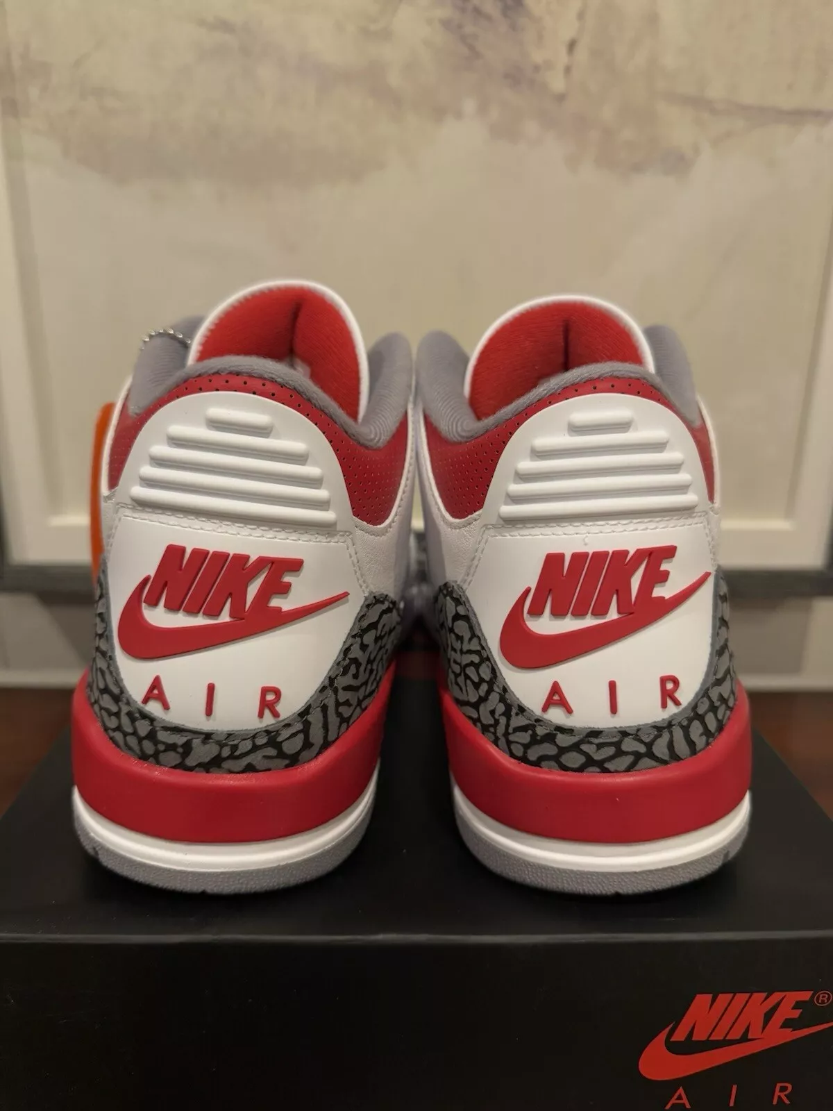 PK Air Jordan 3 OG Fire Red review Mary 01