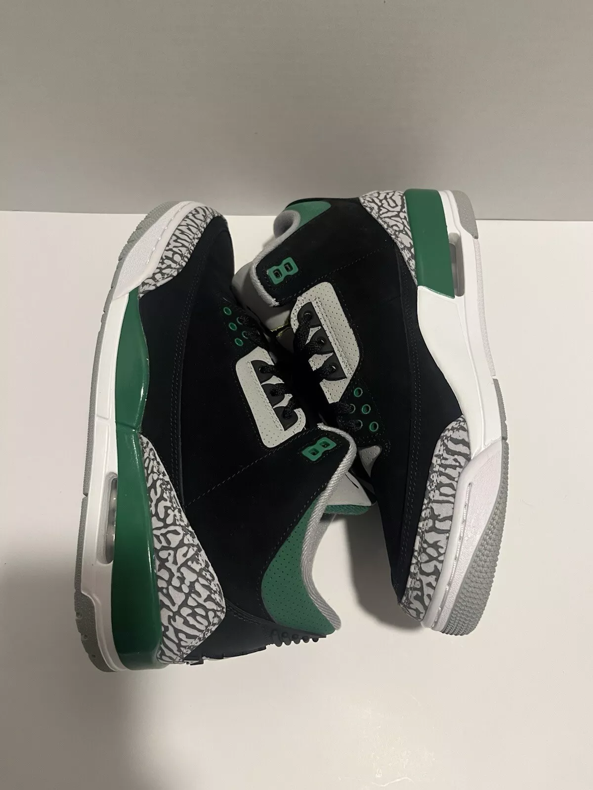 BS Air Jordan 3 Retro Pine Green review Alien 02