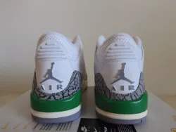 BS Air Jordan 3 WMNS Lucky Green review Miya  02