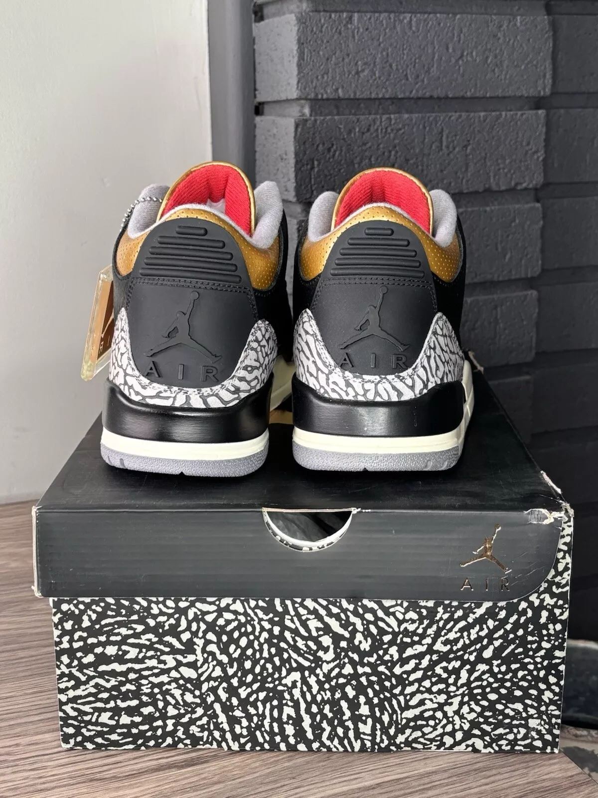 PB Air Jordan 3 WMNS Black Gold review uRORO 01