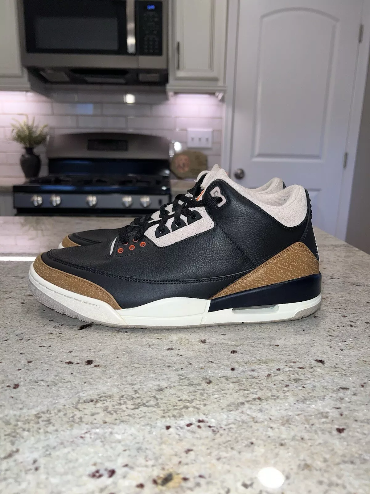 PB Air Jordan 3 Desert Elephant review TinaAAA 02