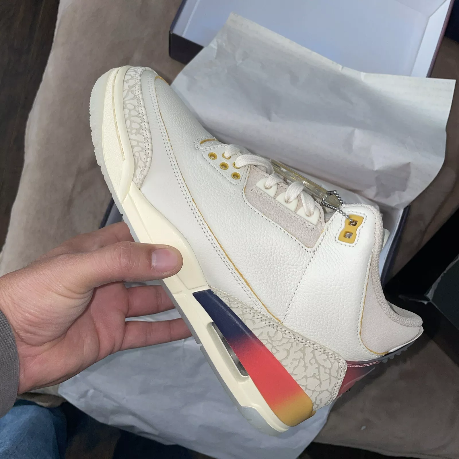 XH J Balvin x Air Jordan 3 White Blue Red review Yim 02