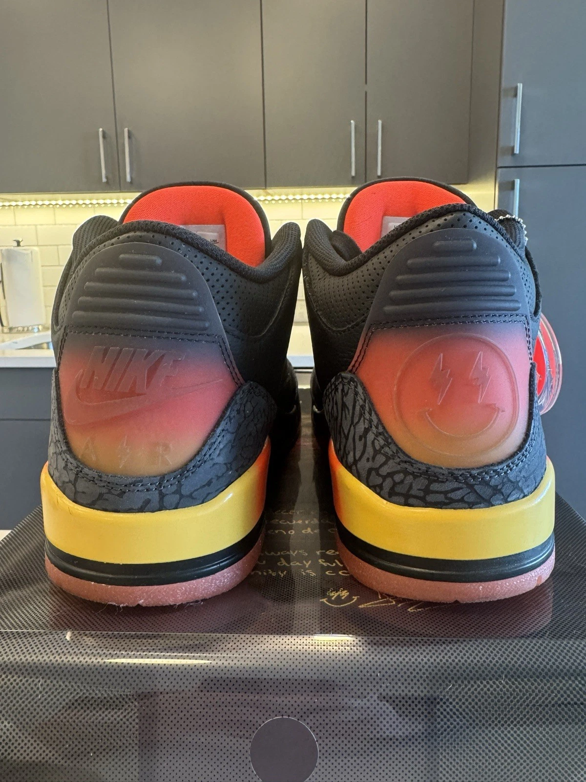 BS Nike Air Jordan 3 Retro SP “Rio” review Pion 01