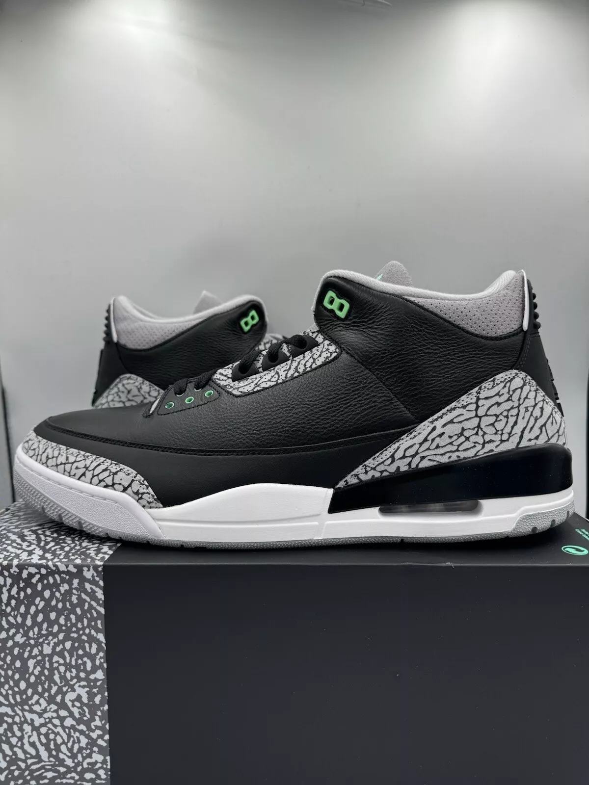 BS Air Jordan 3 "Black/Green Glow" review Jimmy 02