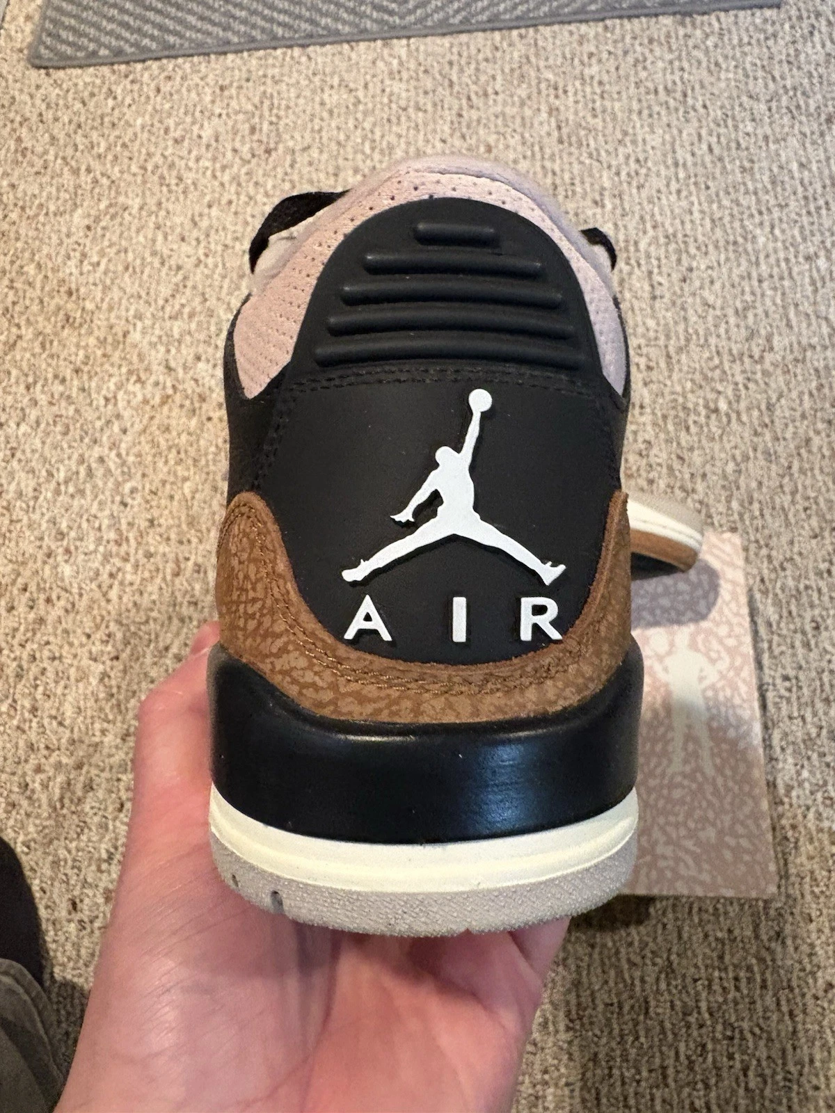 LS Air Jordan 3 Retro 'Desert Elephant' review Kate 01