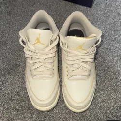 XH Balvin x Air Jordan 3 White Blue Red review Flyer 01