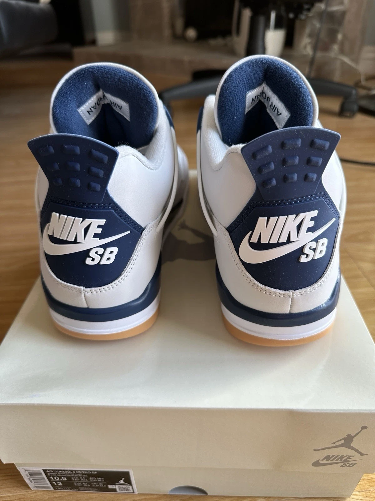 OG Batch Nike SB x Air Jordan 4 Retro SP Navy review Jimmy 03