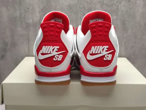 XH Nike SB x Air Jordan 4 Retro SP Varsity Red review 
