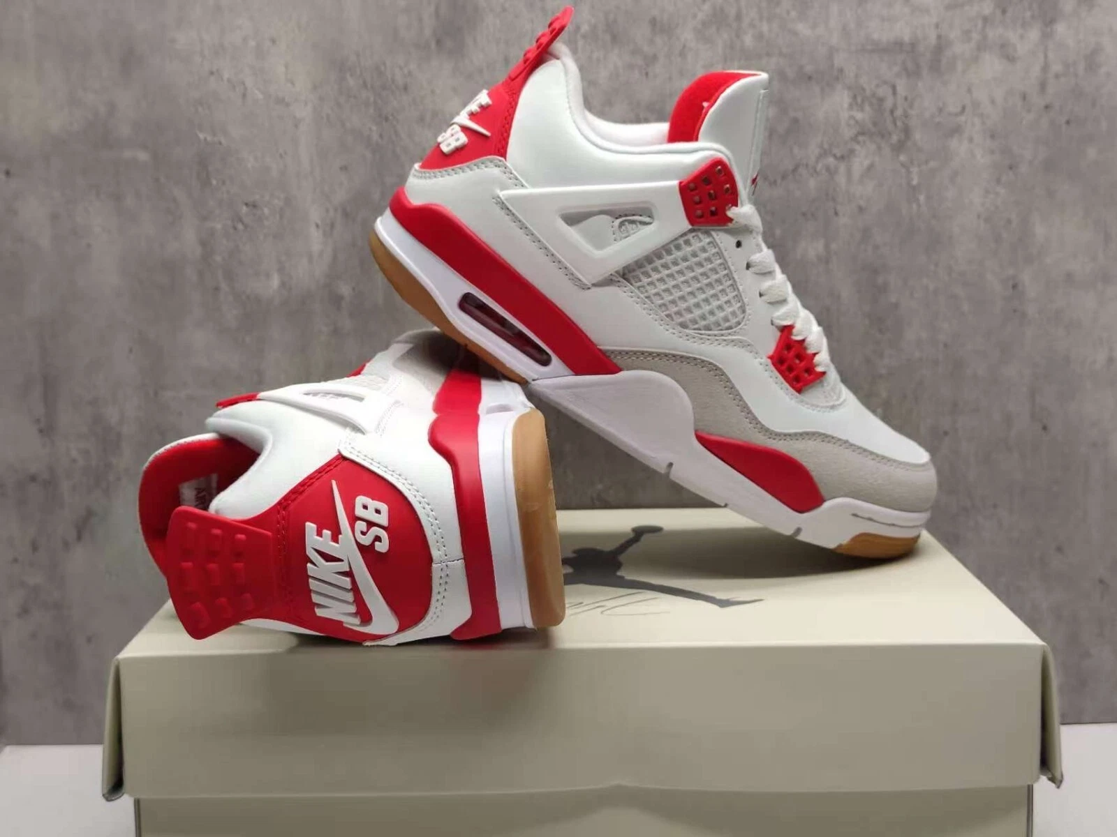 XH Nike SB x Air Jordan 4 Retro SP Varsity Red review TinaAAA 02