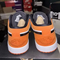 XH Air Jordan 1 Low Shattered Backboard review Jimmy Lei 02