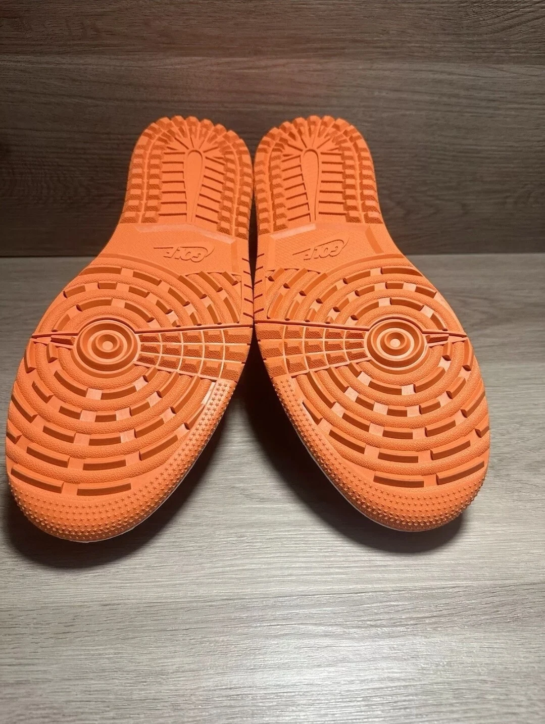 XH Air Jordan 1 Low Shattered Backboard review Henry 02