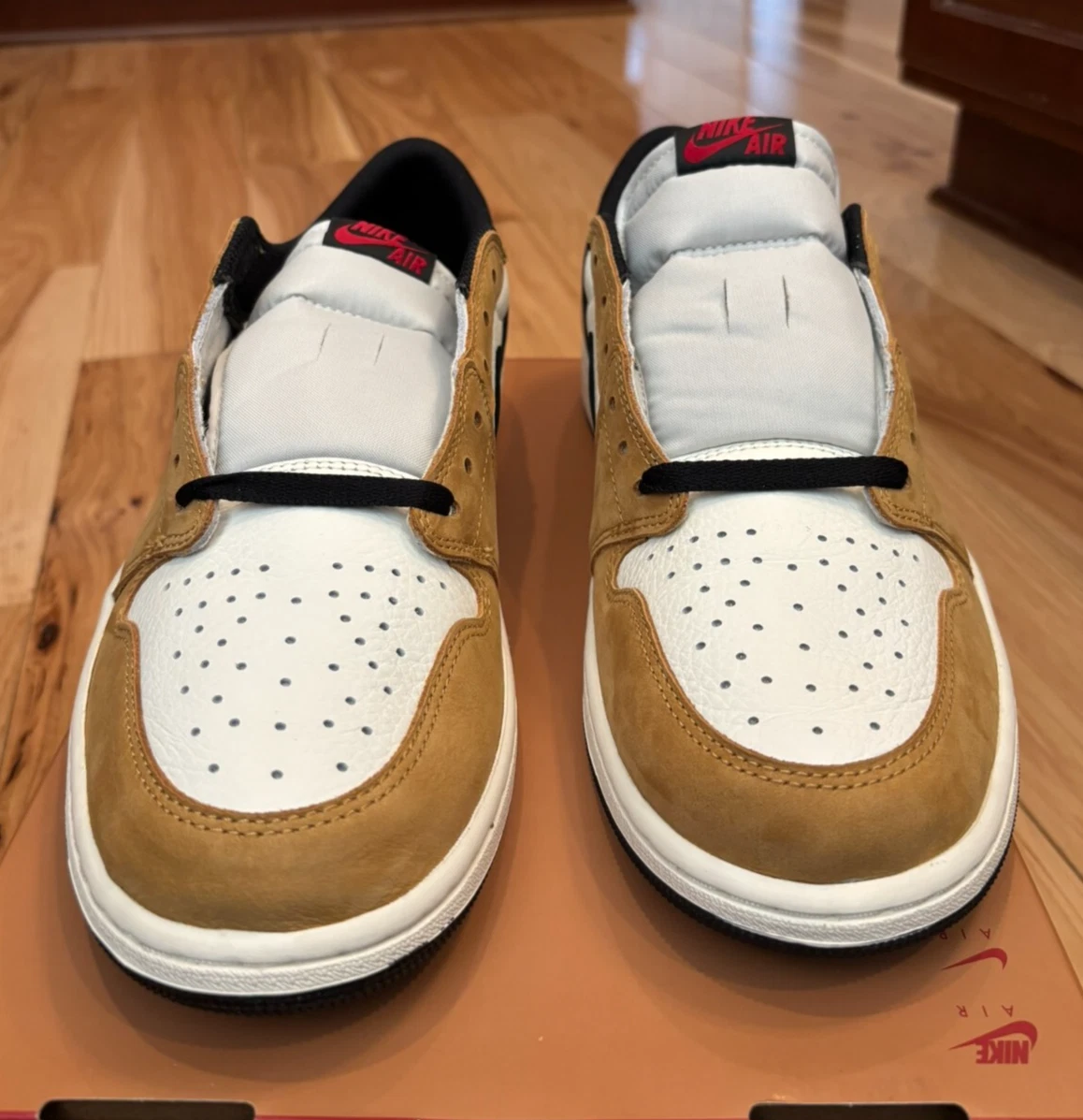XH Air Jordan 1 Retro Low OG Rookie of the Year review Yimmy 02