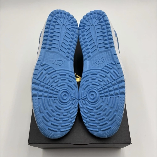 Q3 Air Jordan 1 Low University Blue review 