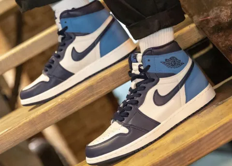 Discount OG Air Jordan 1 Retro High OG Obsidian University Blue  shoes wholesale