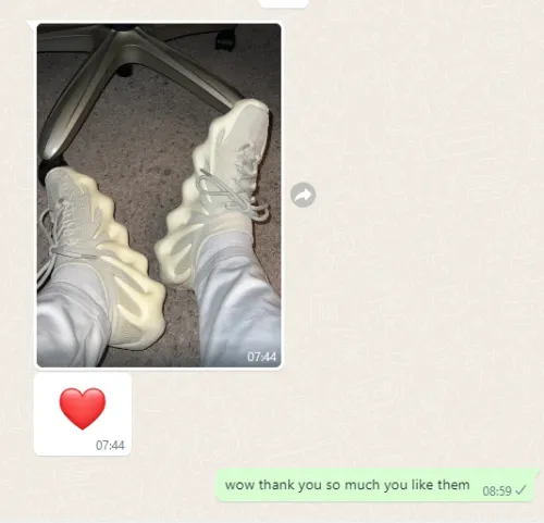 Boostmasterlin Adidas Yeezy 450 Cloud White feedback from R**ui