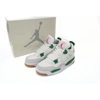 Nike SB x Air Jordan 4 “Pine Green”Calaite