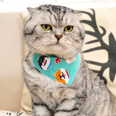 Cat Triangle Towel Fashionable And Cute Pure Cotton Saliva Towel Buttons Are Flexible To Adjust The Size 01