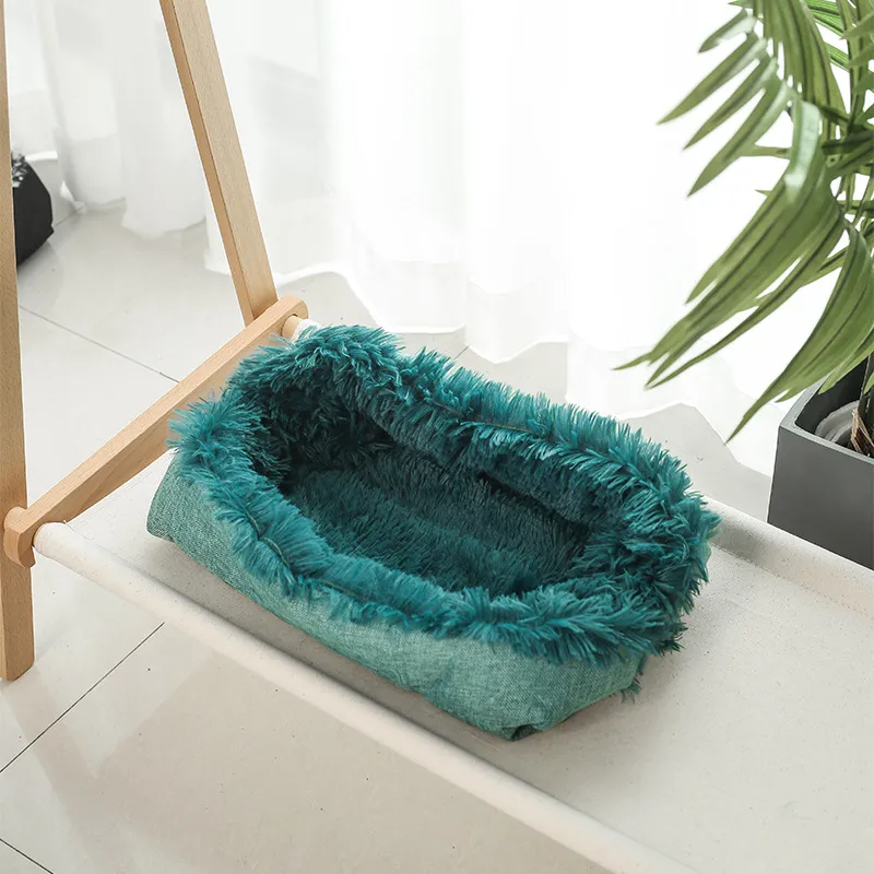 Winter Warm Square Dog Beds05