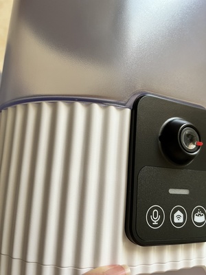 Automatic Cat Feeder With Wide Angle Hd Camera 3L review D. Wicklund 03