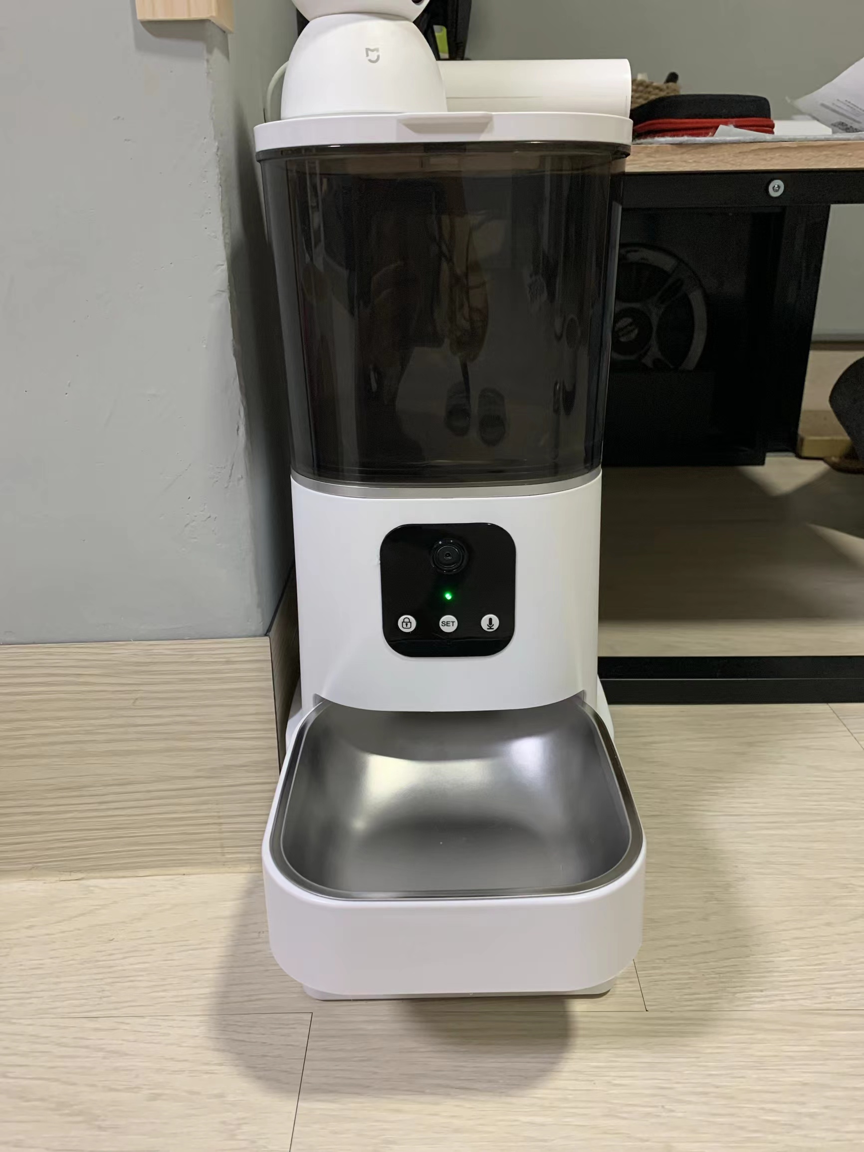 Cat & Dog Automatic Feeder With HD Camera 6L review 0