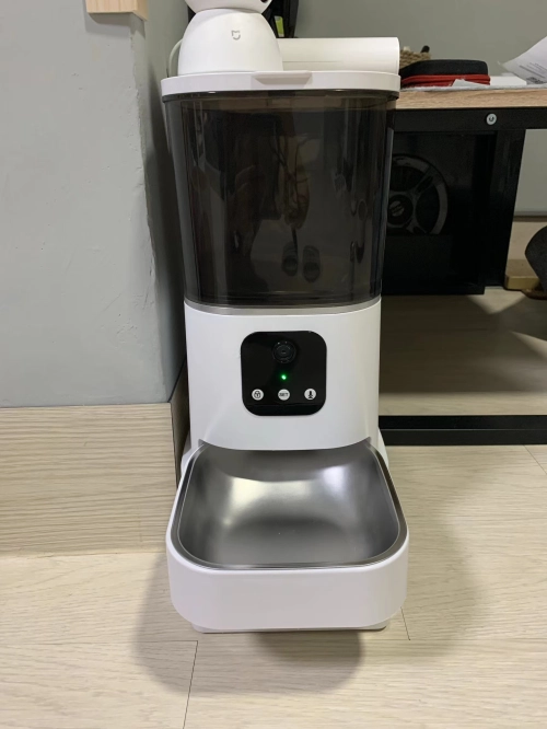 Cat & Dog Automatic Feeder With HD Camera 6L review 