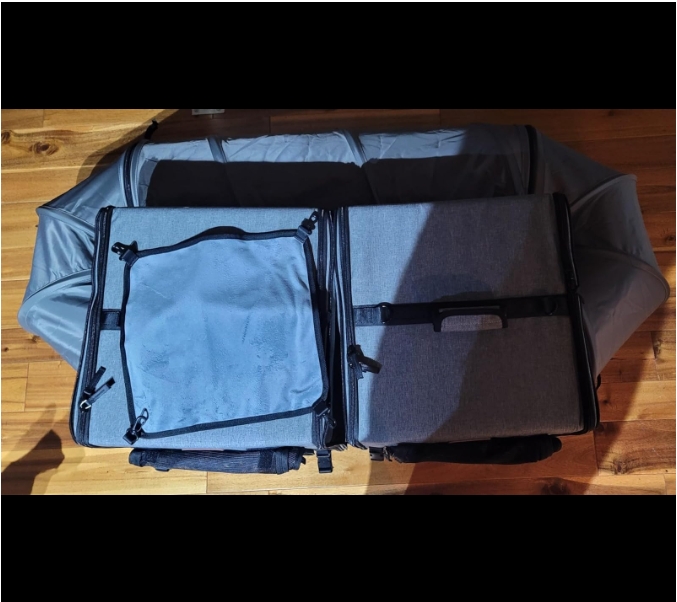 Moysoon Cat Dog Travel Tunnel Bag review atmj 02