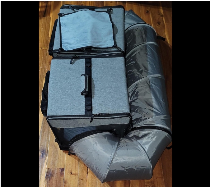 Moysoon Cat Dog Travel Tunnel Bag review atmj 06