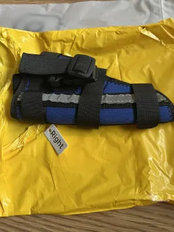 Chihuahua Leg Brace with Reflective Metal Support review Cara  01
