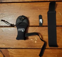 LISPOO Dog Paw Protection Boots review Tracy Mary 02