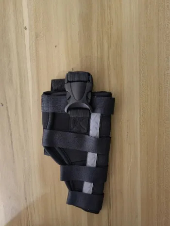 Hinged Dog Leg Brace review Cain 02