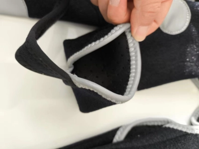 Licking Sleeve for Dogs Hind Leg review 