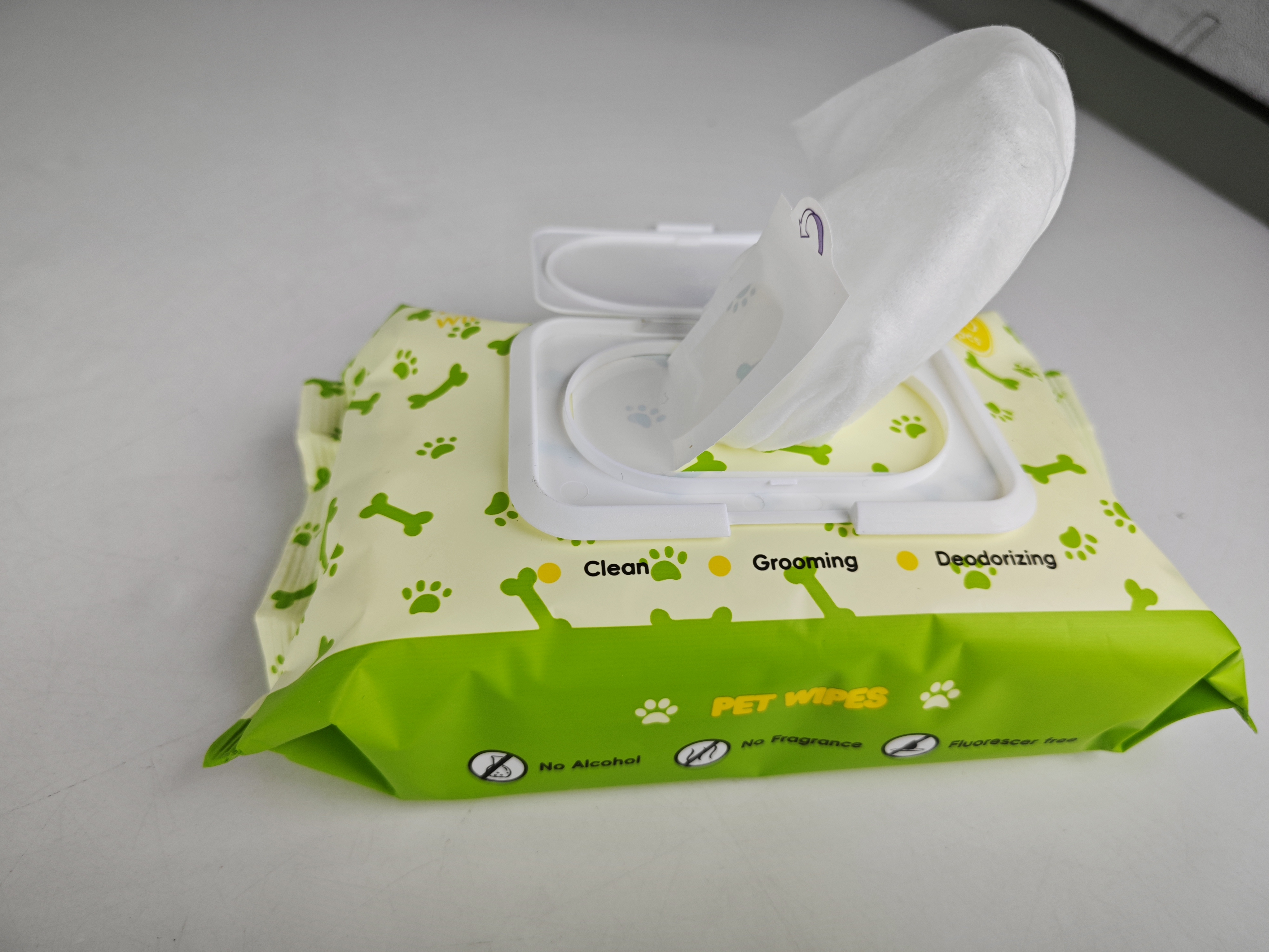 Gentle and Safe Pet Wipes for Cats and Dogs review Asa Mac- 02