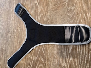 Licking Sleeve for Dogs Hind Leg review Chester Stephens 02