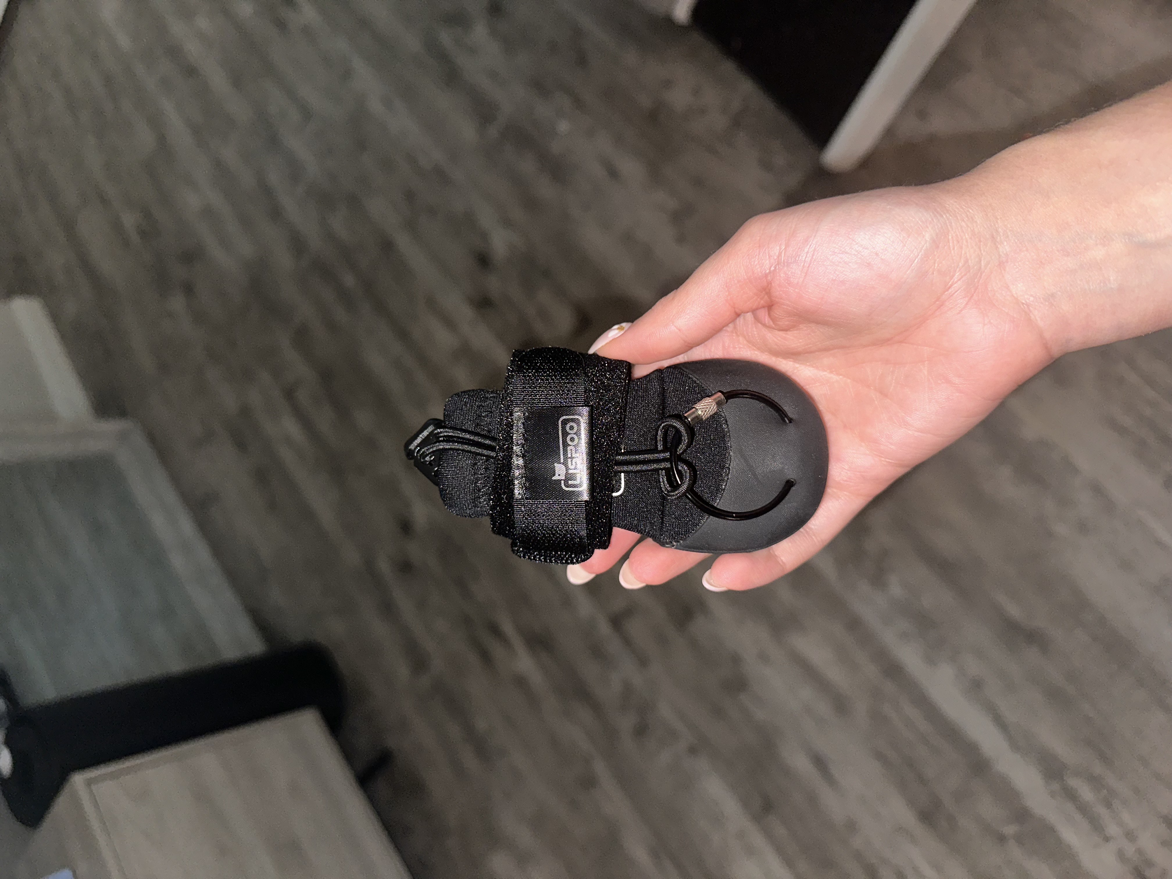 No Knuckling Boot Brace for Dogs review Leila Alick 02